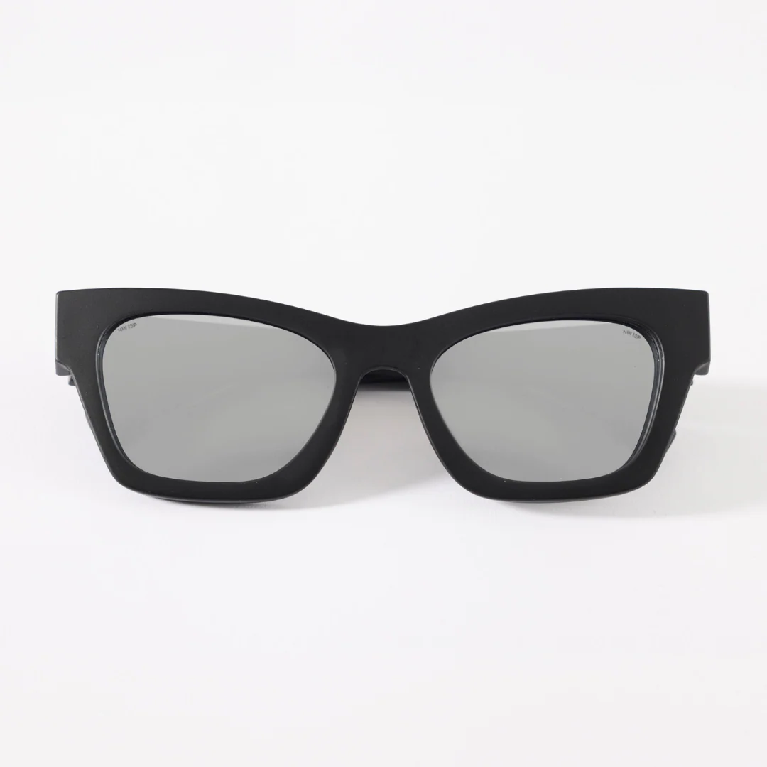 Browse Matte Black / Silver Polarised Mirror Safety Glasses - Image 3