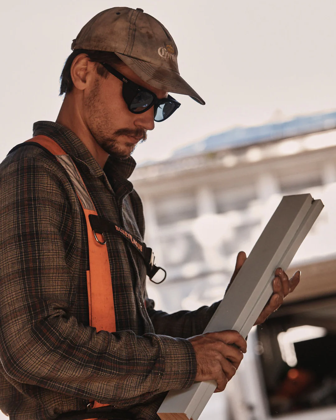 Roys Matte Black Polarised Safety Glasses - Image 5